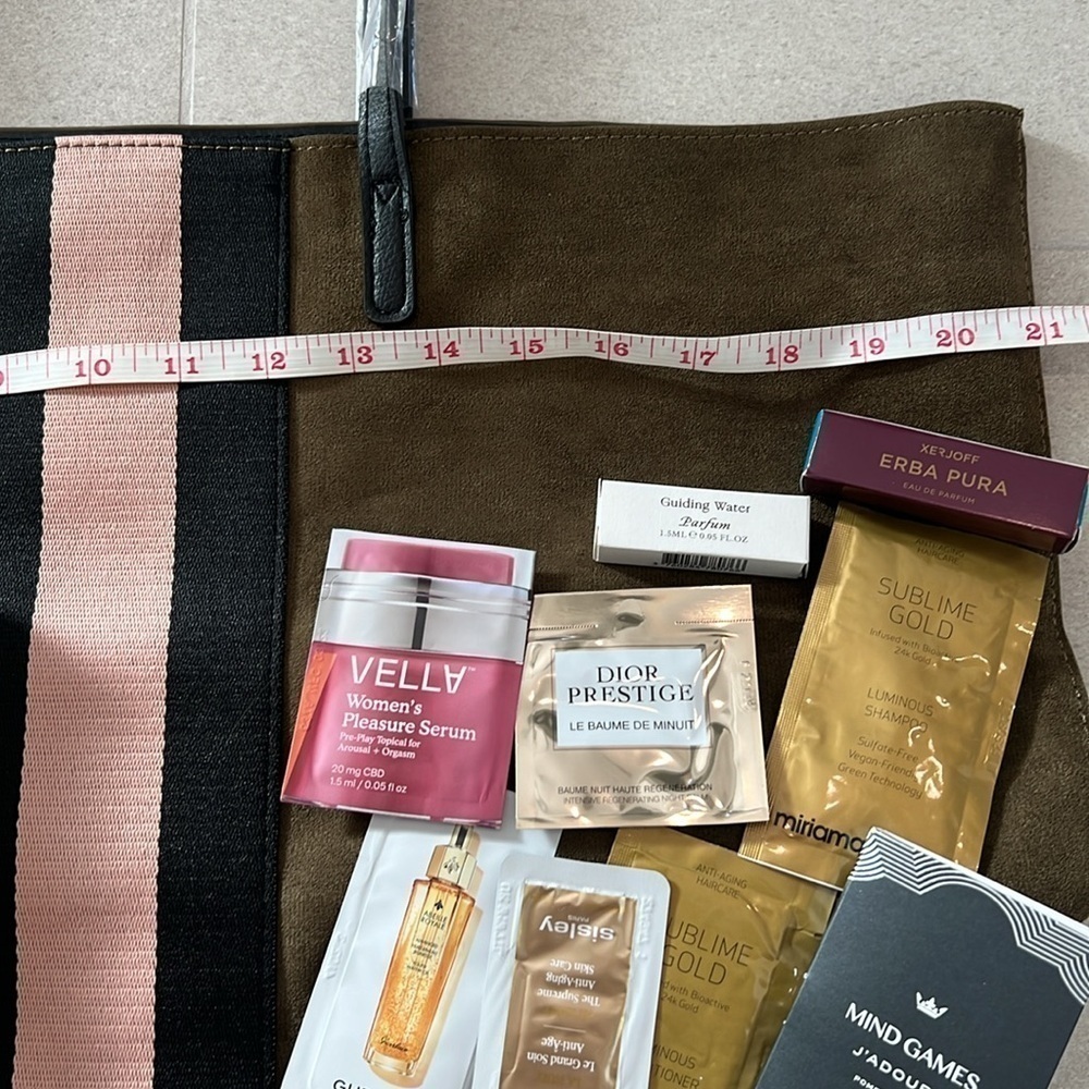 Neiman Marcus Tote Bag! NWT! - Picture 4 of 9